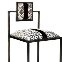 Sedia quadrata in grigio e bronzo