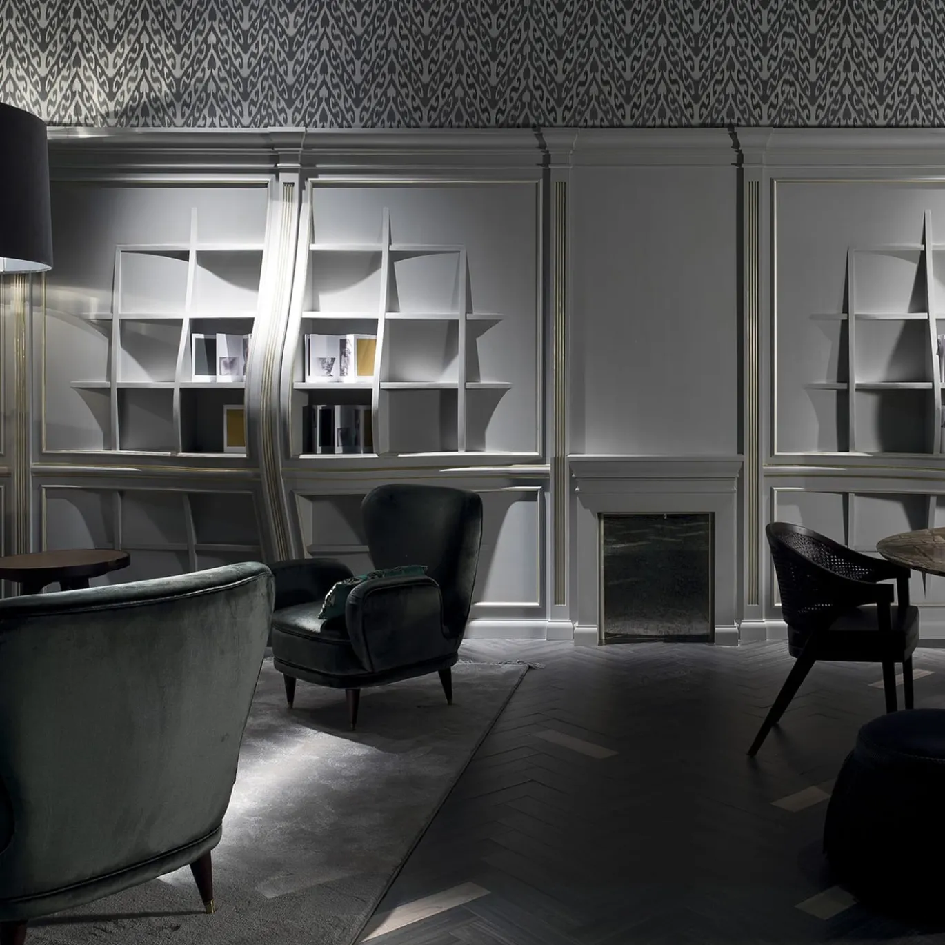 Sedia Sabaudia Viennese Cane di Archer Humphryes Architects