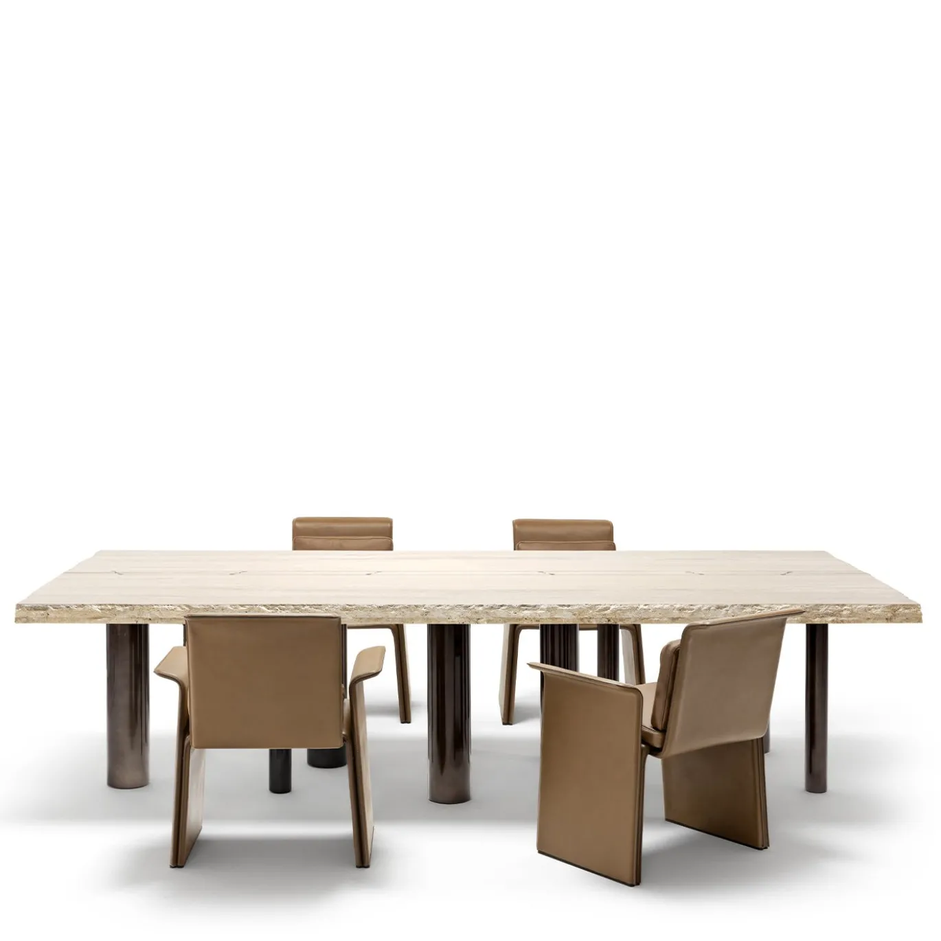 Sedia Shell in pelle marrone con cuscini