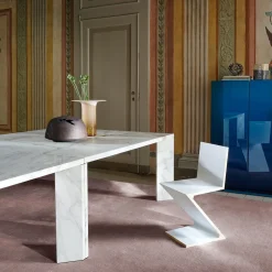Sedia Zig Zag di Gerrit Thomas Rietveld