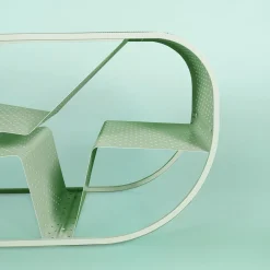 Seduta e tavolino Flip Mint di Salomé Hazan