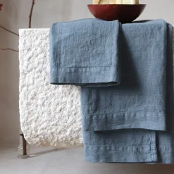 Set di asciugamani in lino blu chiaro