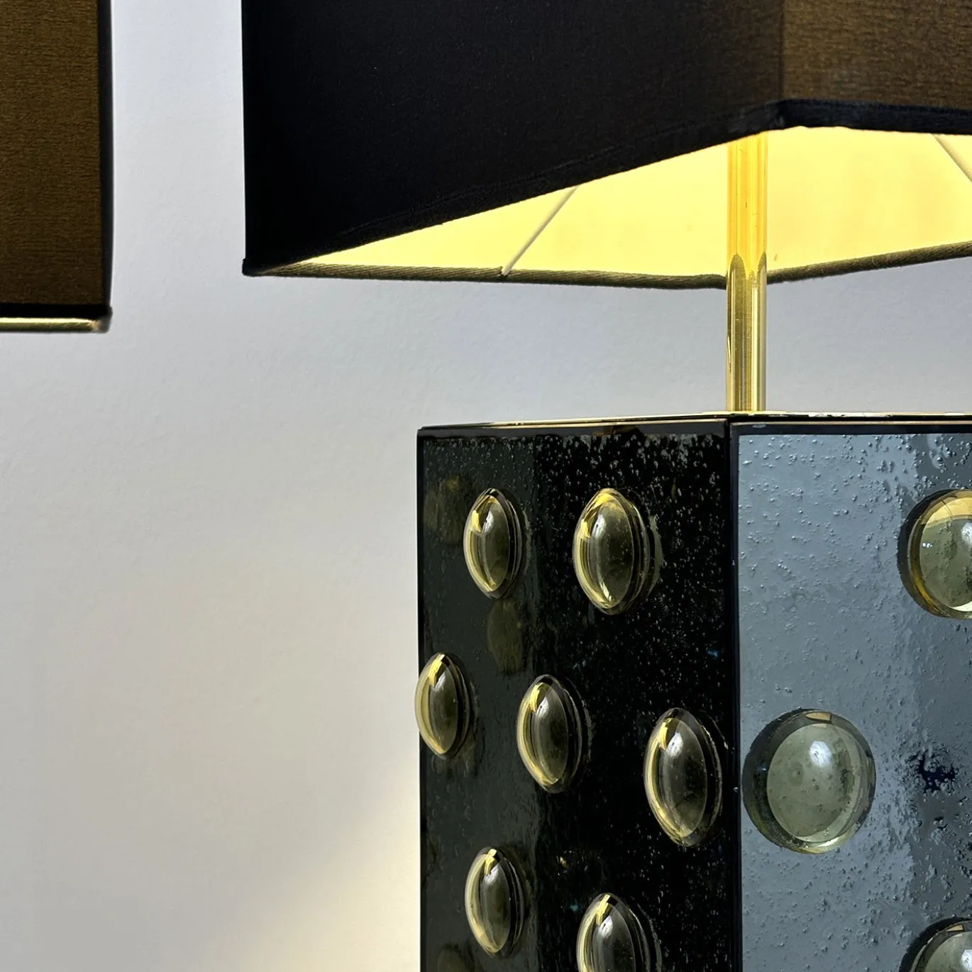 Set di 2 Lampade da tavolo Occhi Gialli in vetro nero