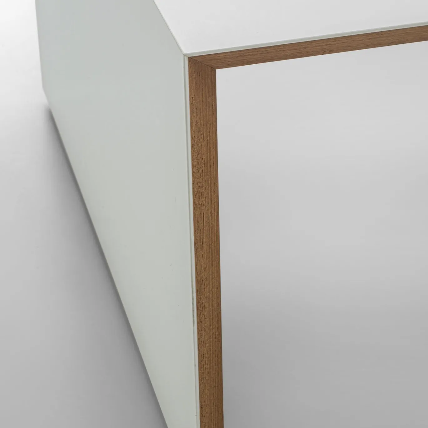 Set di 3 Tavolini a Incastro Trio in Teak Bianco