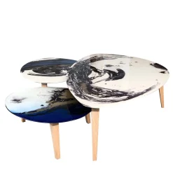 Set di tre tavoli da fumo Amorfi