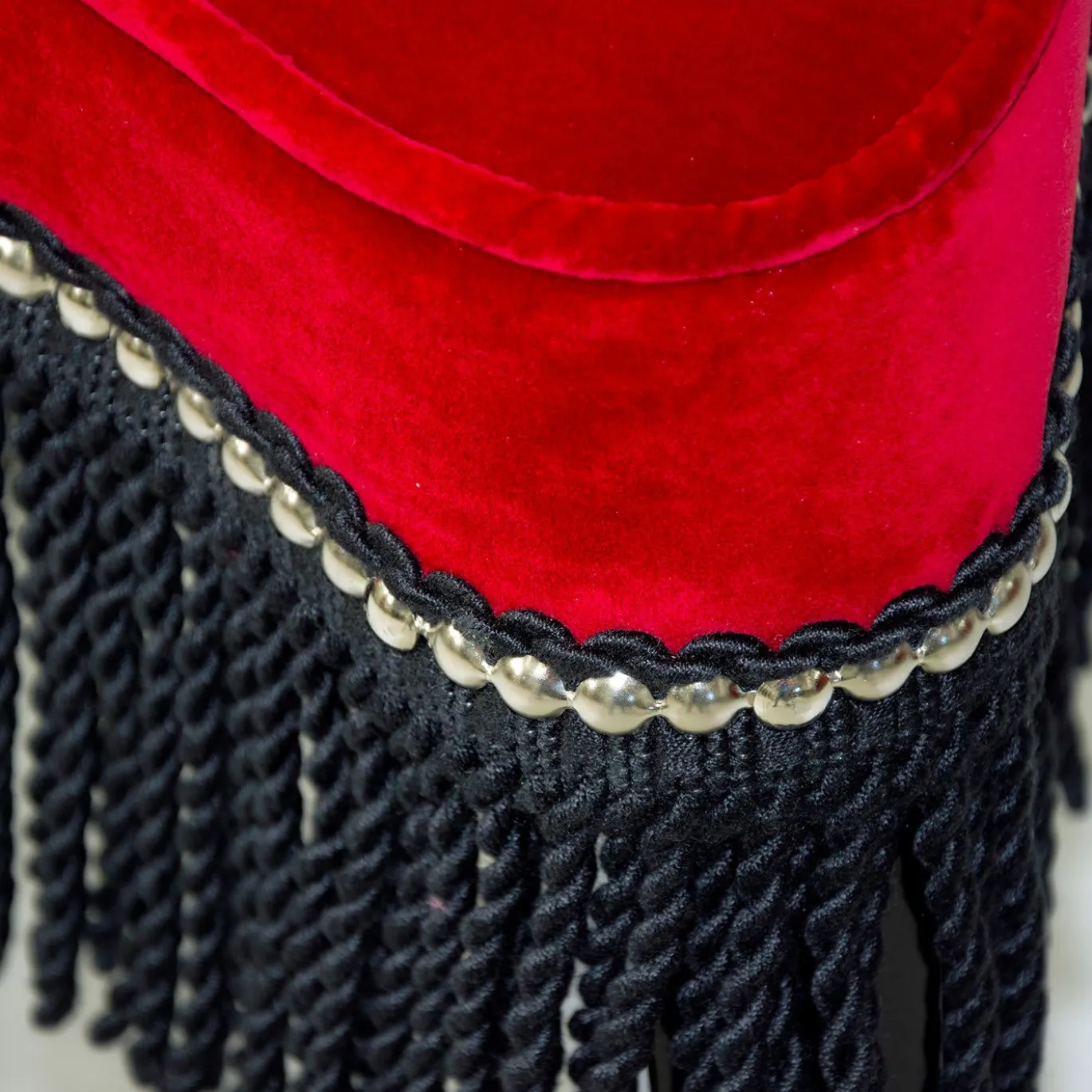 Sgabello Burlesque in velluto rosso