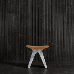 Sgabello in Marmo e Legno Pigreco