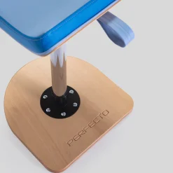 Sgabello Perfecto Light Blue di Studio D4users