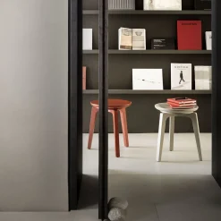 Sgabello Tod Basso Rosso in Rovere