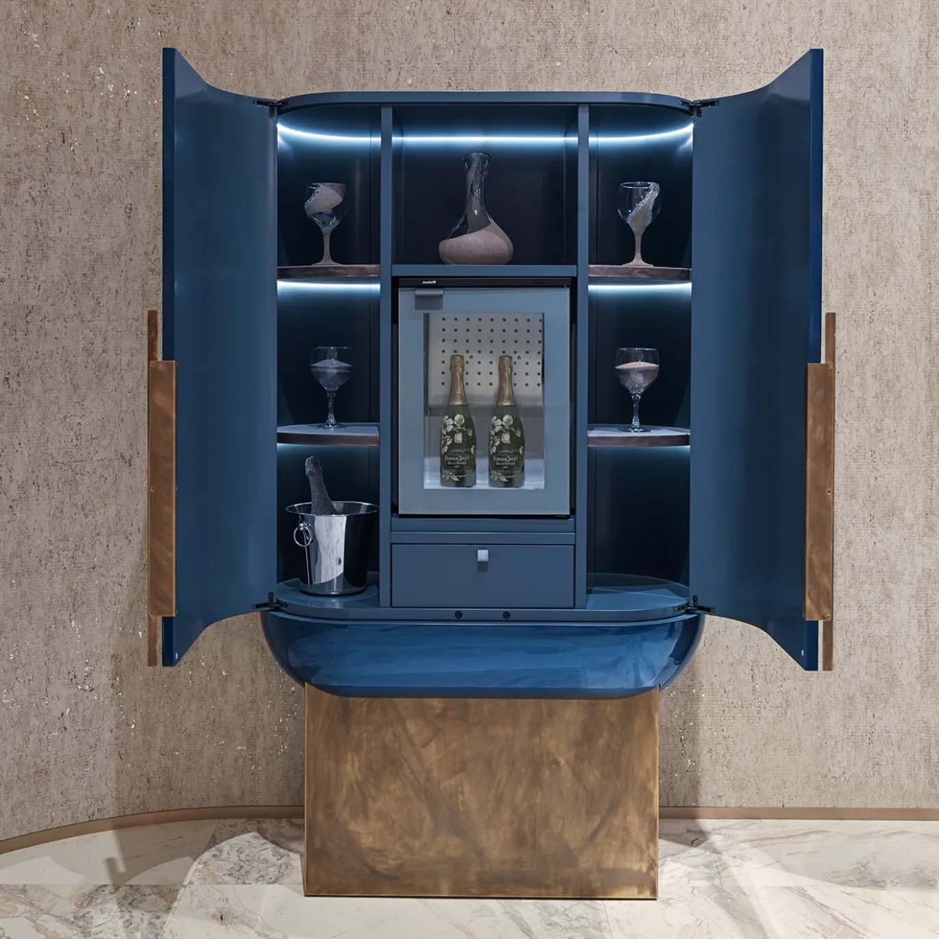 Siona Bar Unit in Legno Laccato Blu e Pelle