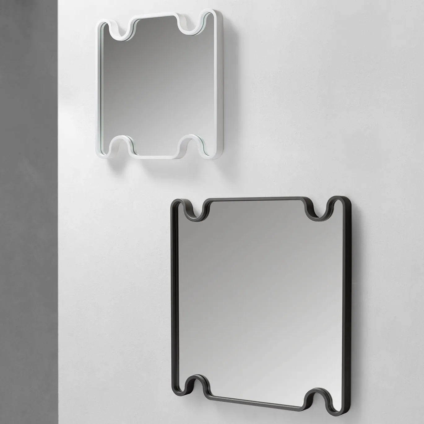 Specchio da parete Ossicle Small