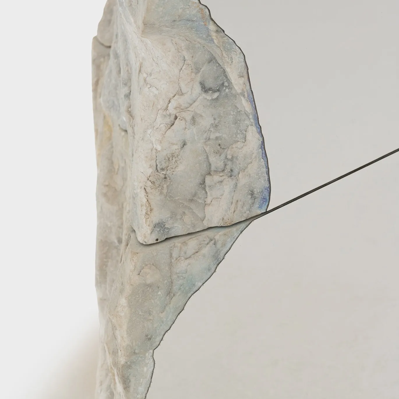 Specchio da Terra Immersione in marmo bianco di Carrara