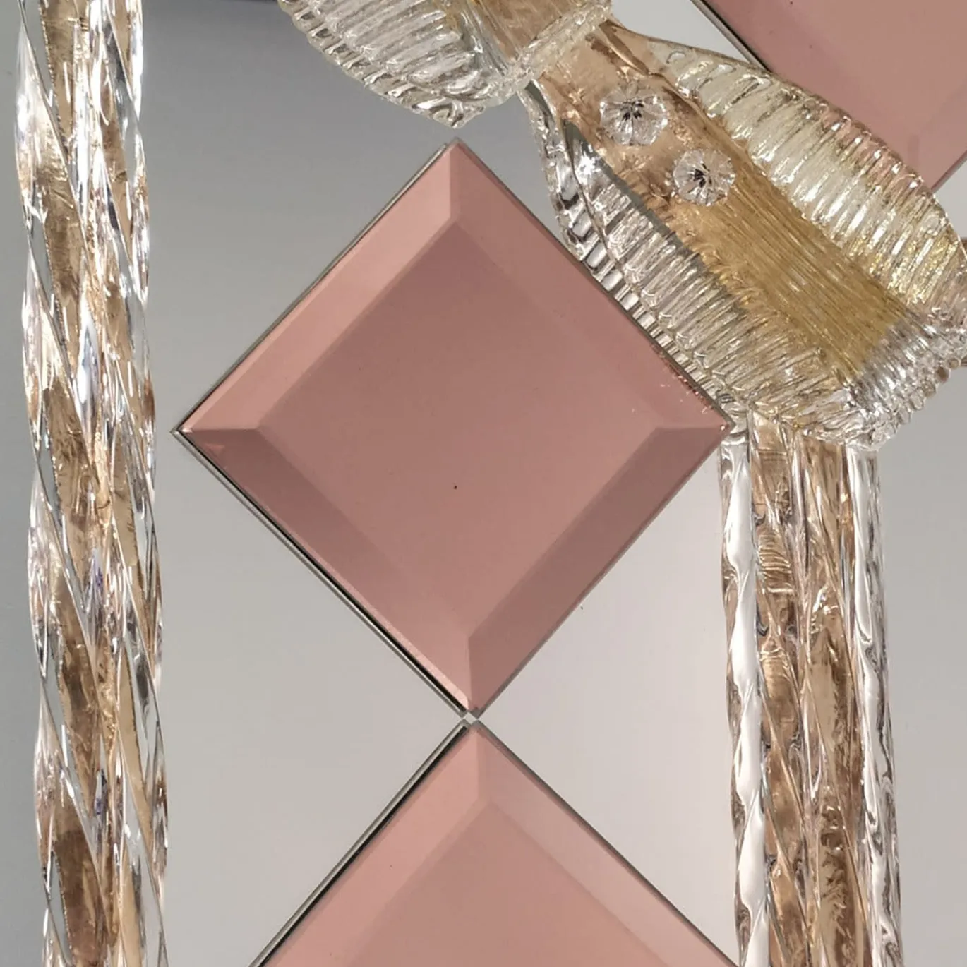 Specchio in vetro di Murano Conterie Pink Squares
