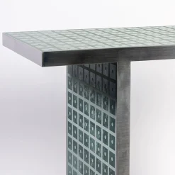 Standard Geometries Console Guatemala verde di David/Nicolas