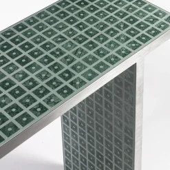 Standard Geometries Console Guatemala verde di David/Nicolas