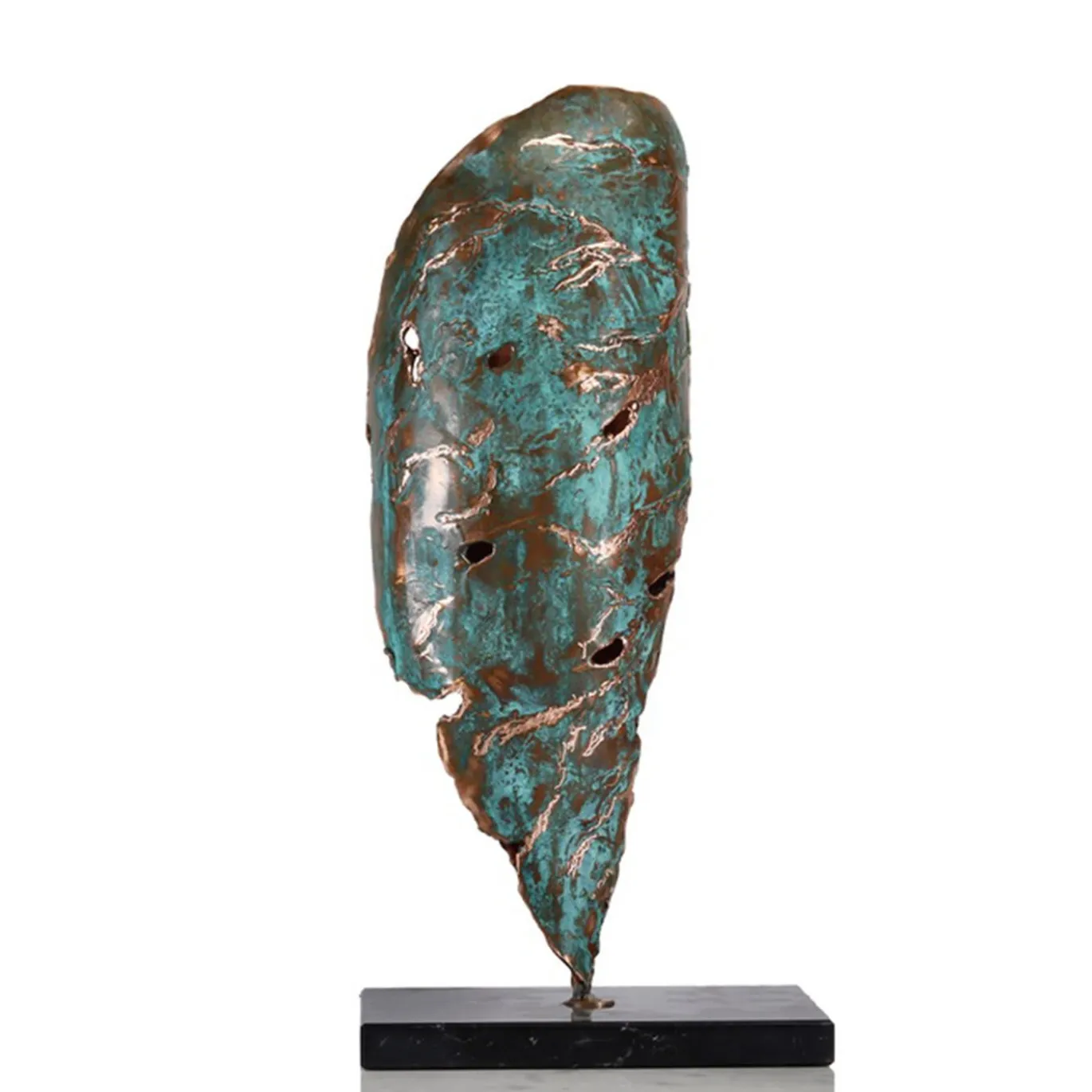 Statua Germoglio in Rame Verde
