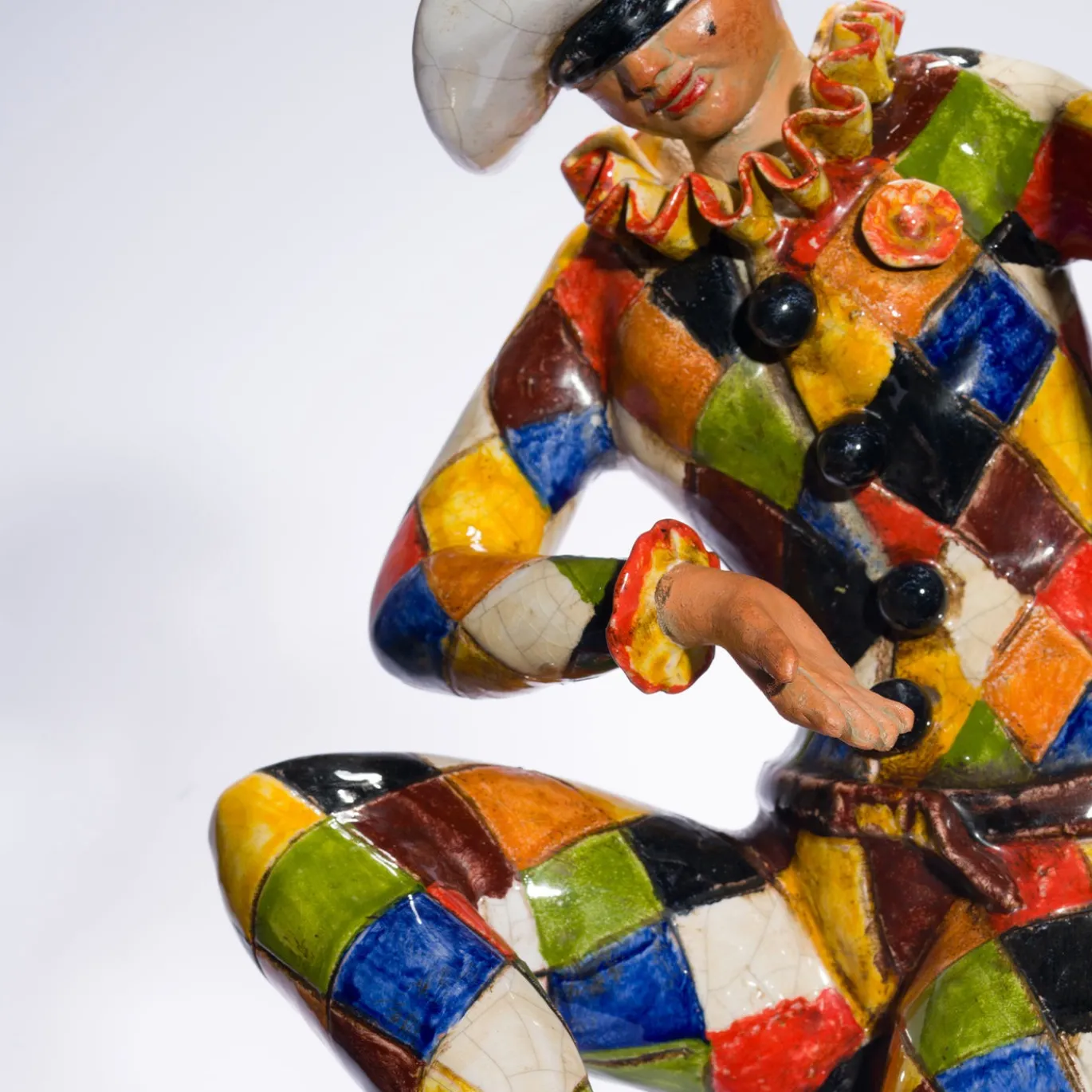 Statua Harlequin Piccola in Ceramica Rossa