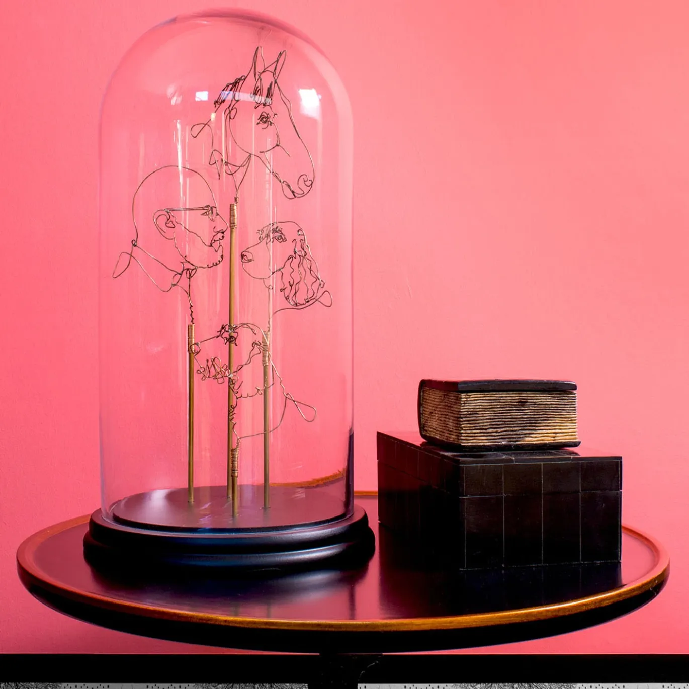 Statuetta della famiglia Cloche