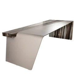 Tabula Rasa N°1 Tavolo in argento di MM Design