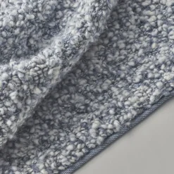 Tappeto Aria in lana di alpaca e seta di Ignacia Murtagh