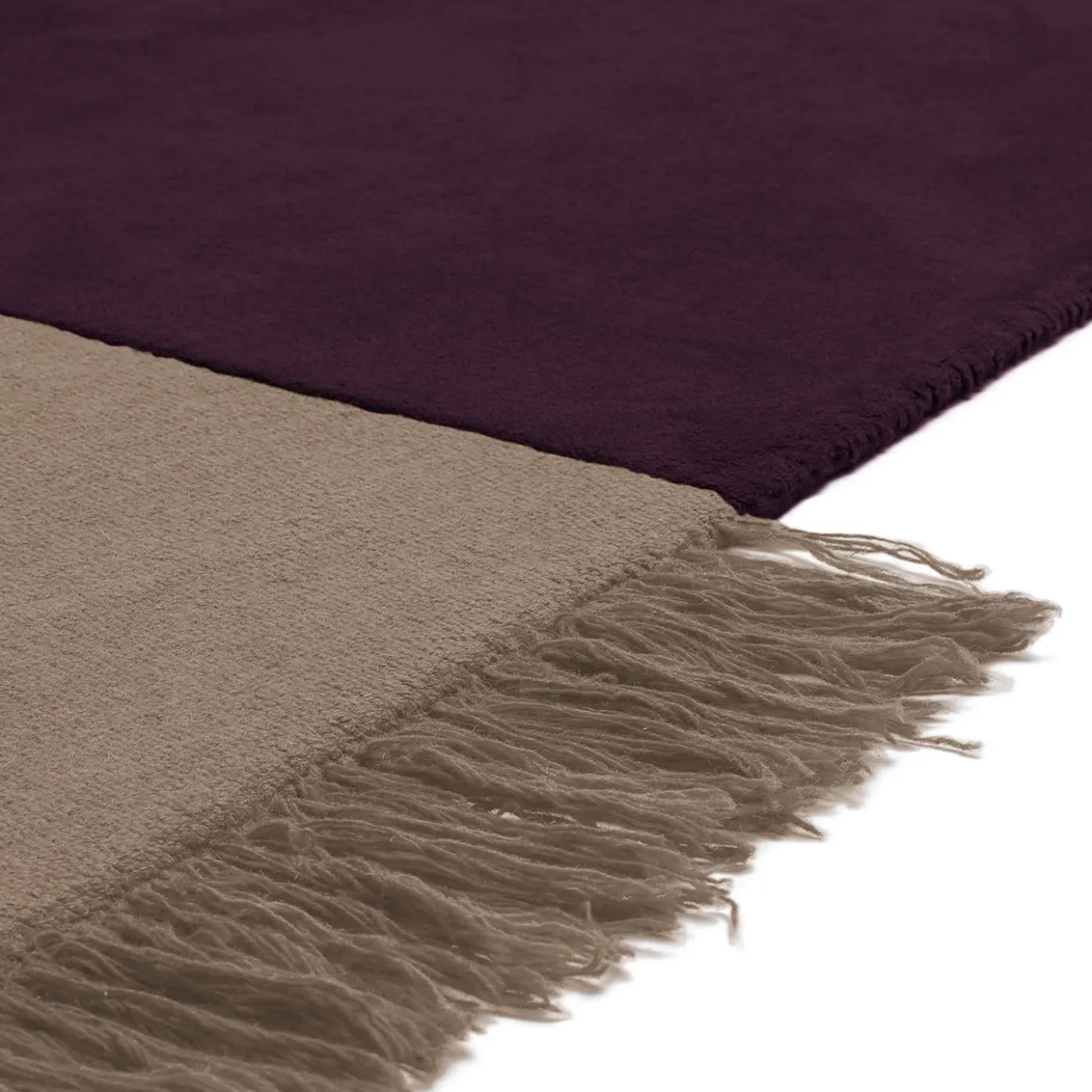 Tappeto asimmetrico colore amarena