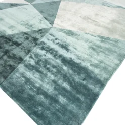 Tappeto Azure Lagoon Light Turquoise & Light Sea Mist trapuntato a mano