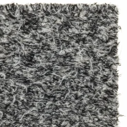 Tappeto Erbe in lana di alpaca nero e grigio di Ignacia Murtagh
