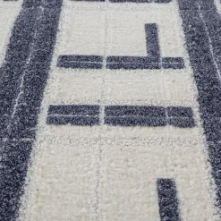 Tappeto geometrico Ace annodato a mano di Vimar 1991