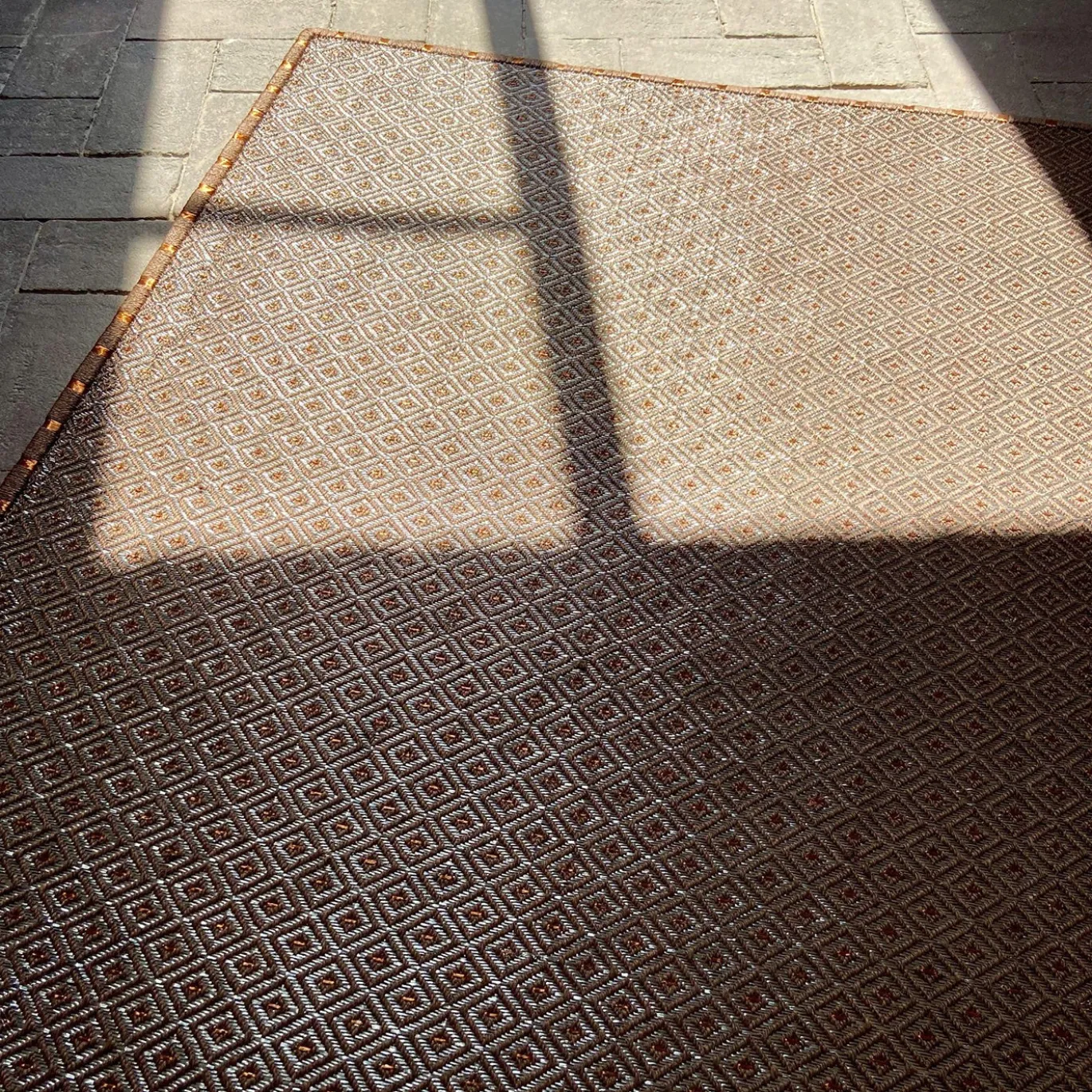 Tappeto in Agave e Metallo Edizione Audace