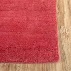 Tappeto in lana Mesa Rosa e toni beige chiari