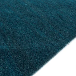 Tappeto Majestic Plume Peacock Blue trapuntato a mano