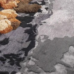 Tappeto nero Tactile di Ilaria Franza