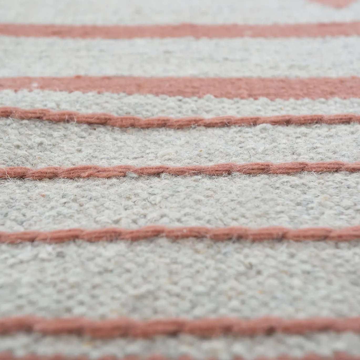 Tappeto Piatto In Jute Natural White & Light Coral