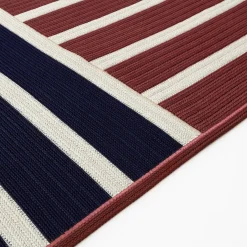 Tappeto quadrato di Antonio Marras