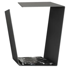 Tavolino alto Essential in metallo nero e marmo nero