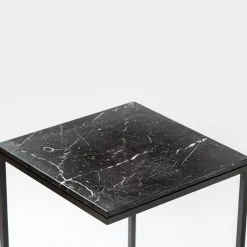Tavolino alto nero Esopo di Antonio Saporito