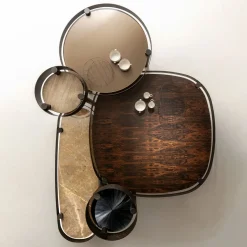 Tavolino alto rotondo in paglia nera Tray