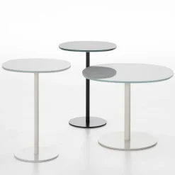 Tavolino basso bianco Solenoide di Piero Lissoni