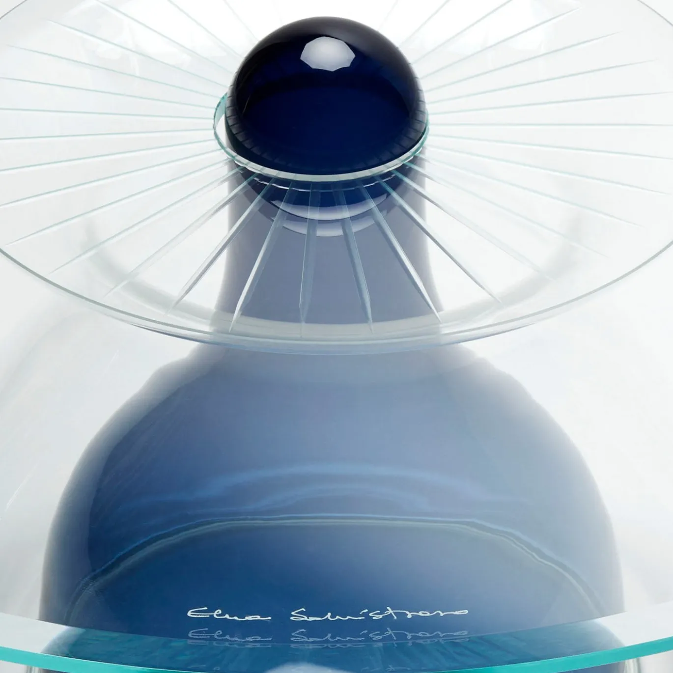 Tavolino Basso Miya Blu Avio - Collector's Edition di Elena Salmistraro