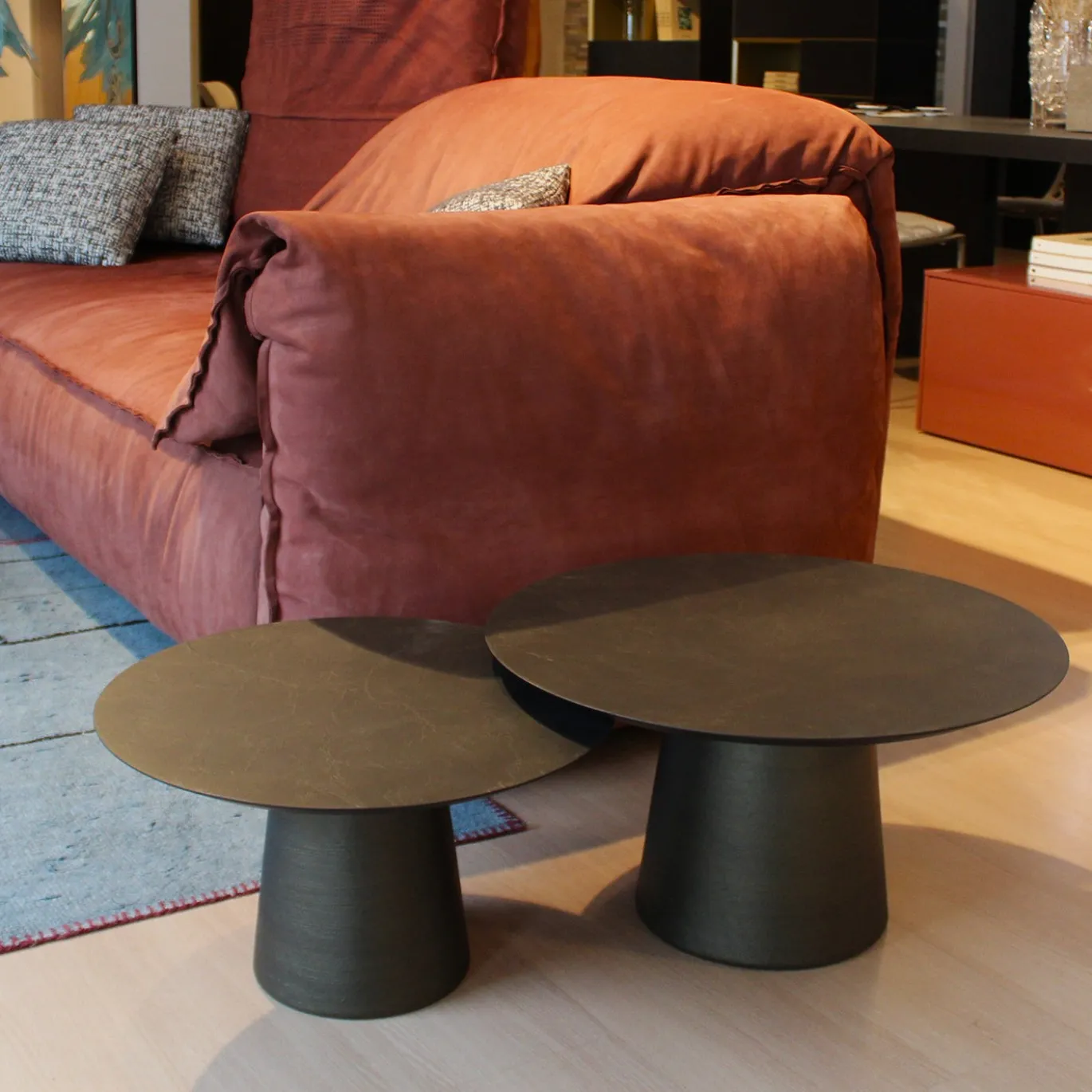 Tavolino da caffè Fungo 500 in resina Stone Bronzo