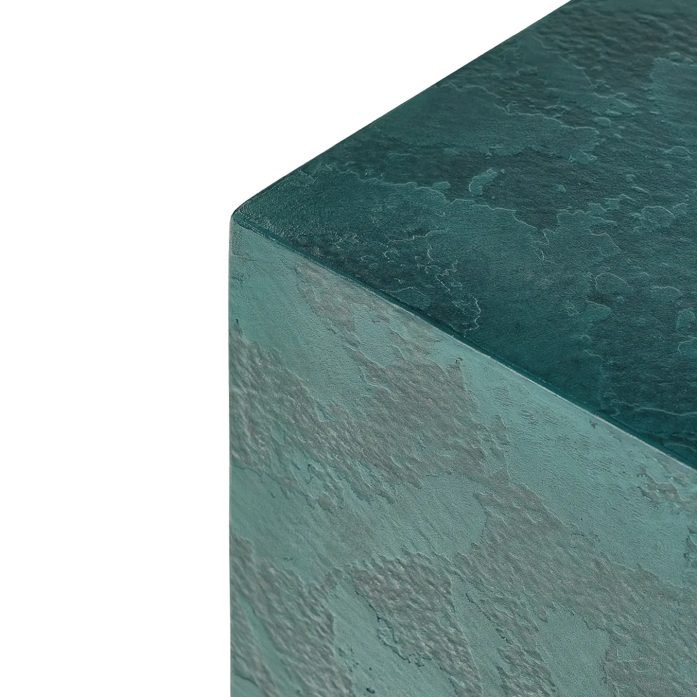 Tavolino da caffè quadrato alto Monolite Stone in resina blu-verde