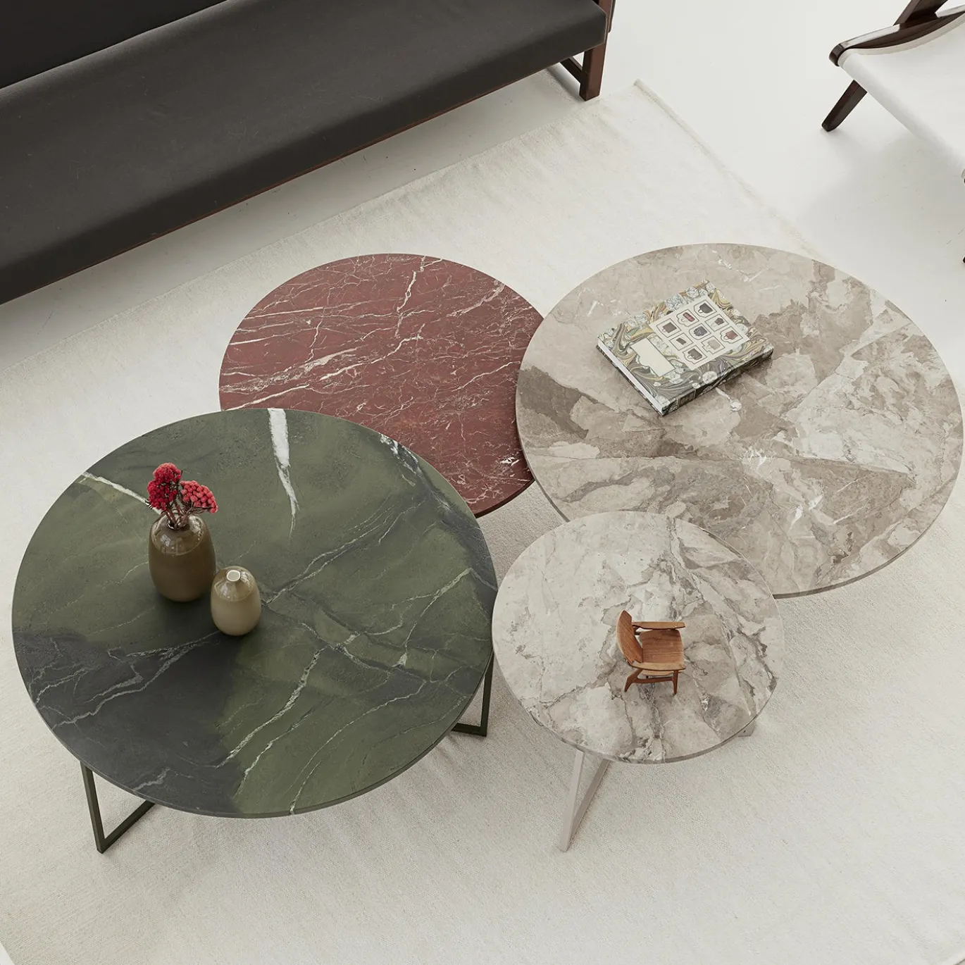 Tavolino da caffè rotondo Origo in marmo Jasper rosso