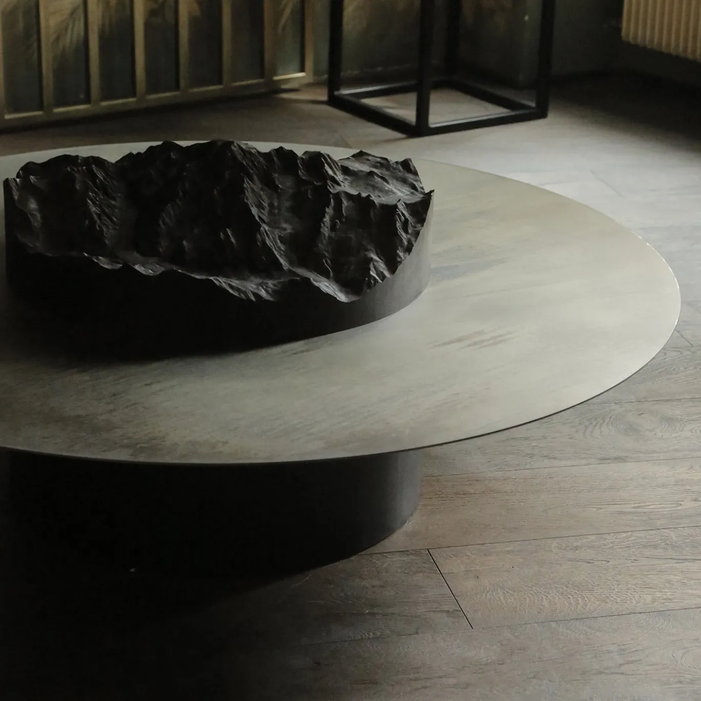 Tavolino da caffè topografico Tip in abete nero norvegese di Riccardo Vendramin