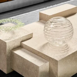 Tavolino da fumo in travertino con finitura satinata DsignincMilano x FiammettaV Home Collection