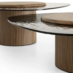 Tavolino Egg Alto con base e piano in noce canaletto + vetro