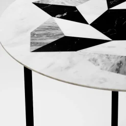Tavolino Esopo con ruota geometrica di Antonio Saporito