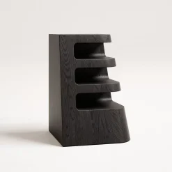 Tavolino laterale Eracle in legno di frassino a 3 ripiani