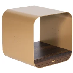 Tavolino laterale in metallo dorato Tawla con base in legno