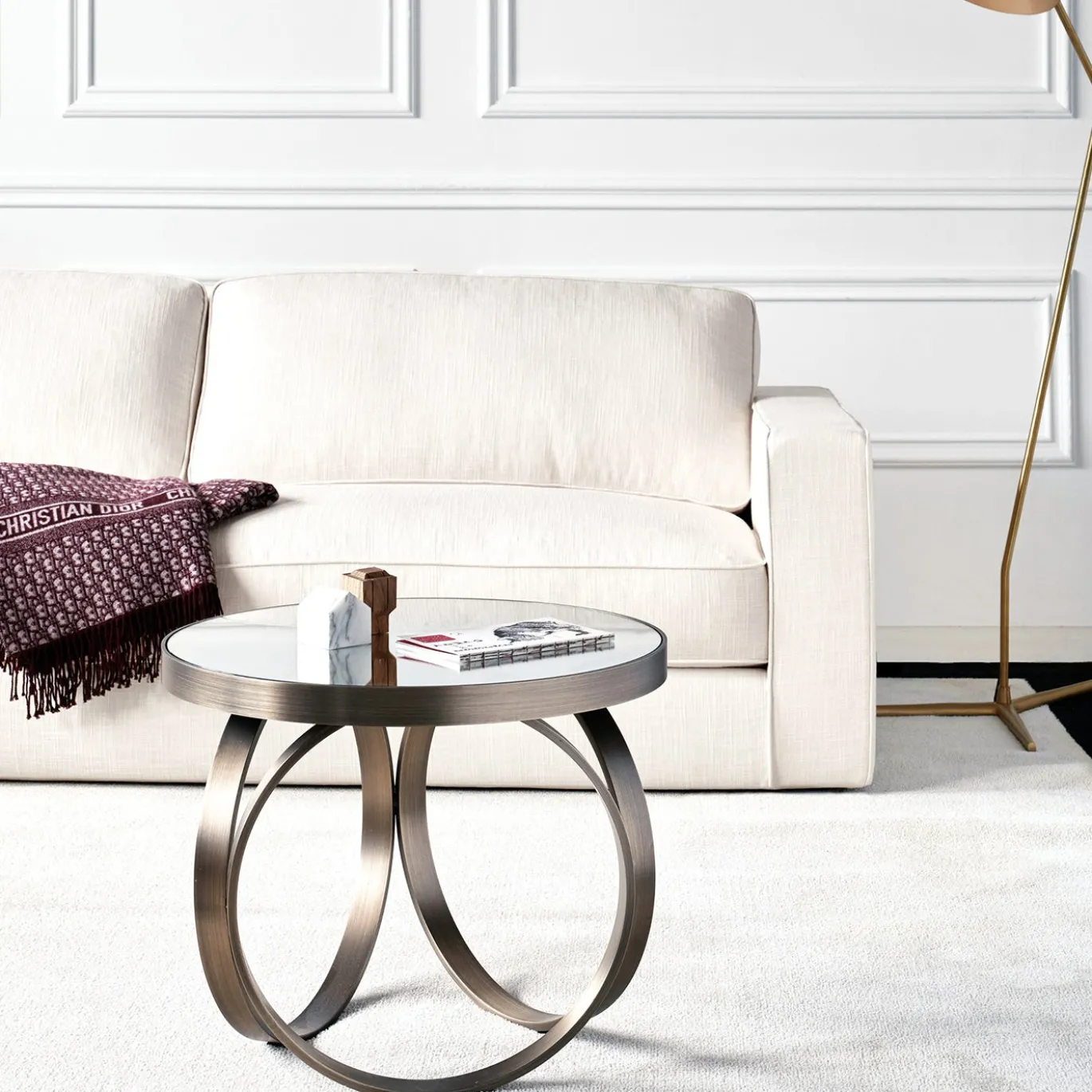 Tavolino Ottoline Gueridon con finitura bronzo e top in specchio