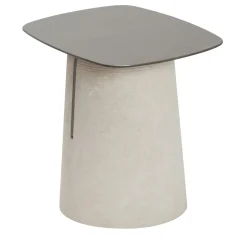 Tavolino Piro di Lucidi & Pevere